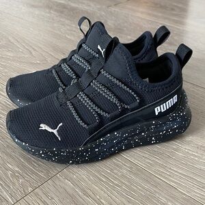 Puma Kids Black Speckled Sneakers